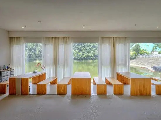 Xinhu B&B
