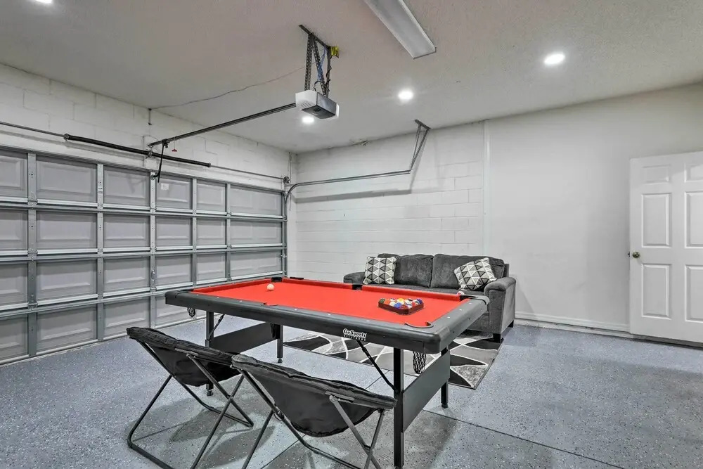 Kissimmee Home w/ Pool < 9 Mi to Disney World!