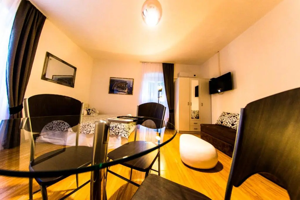 Apartments Branimir