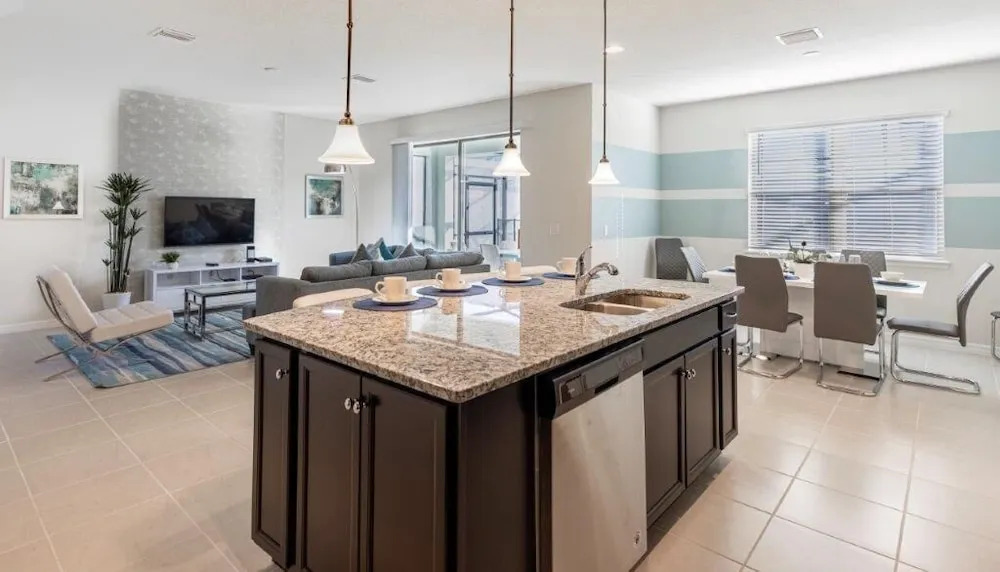 Gorgeous 5Bd Pool Gm Spawindsor at Westside-8912pw