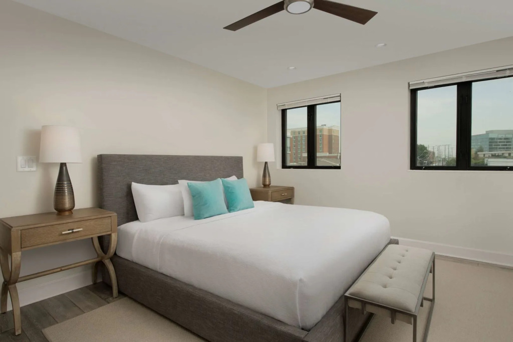 Отель Home2 Suites by Hilton Nashville Downtown Convention Center