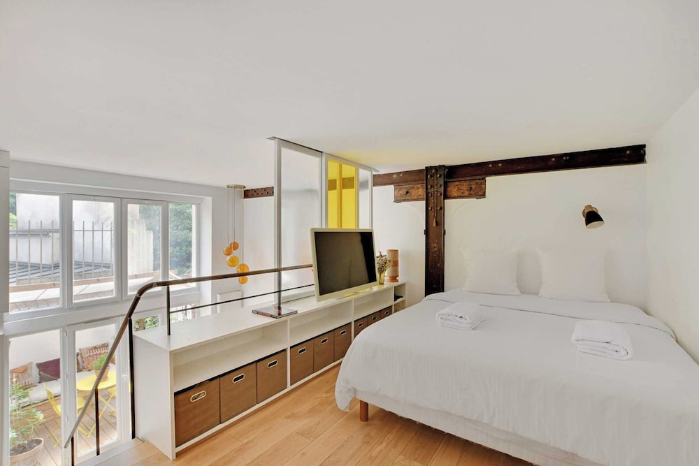 Beautiful Duplex 1br/2p - Belleville