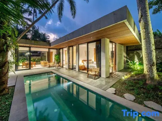 Happiness X6 - Private 3BR Tropical Pool Villa in Ubud