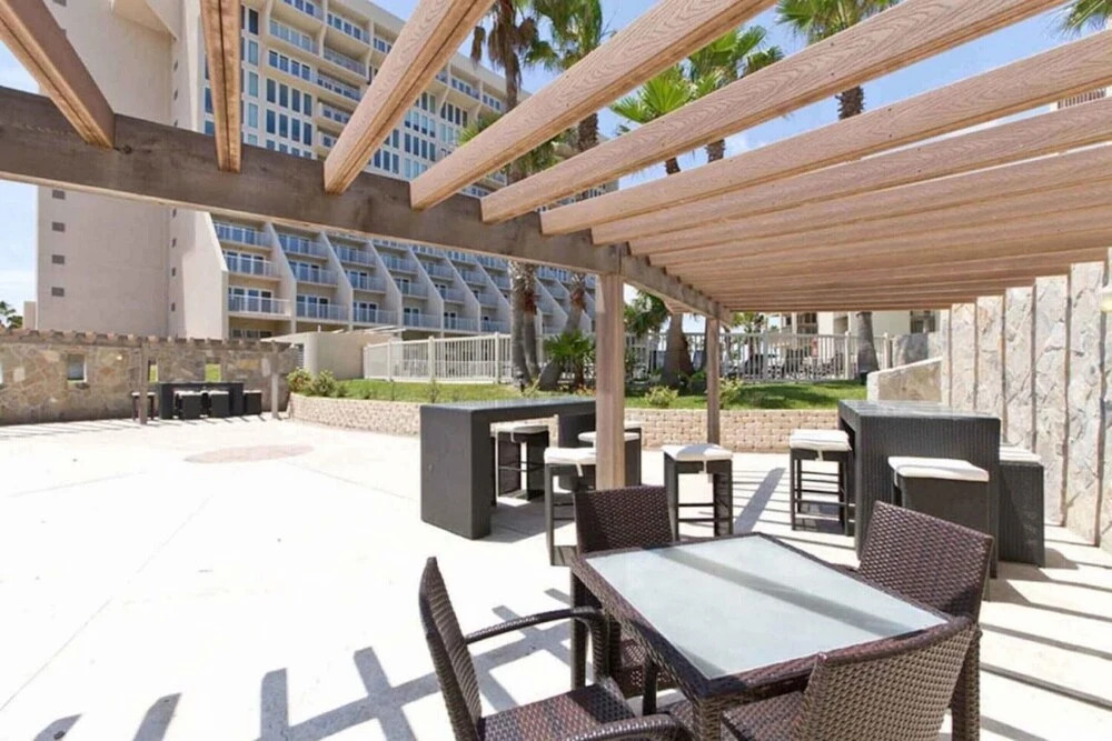 Solare Tower Condominium 405