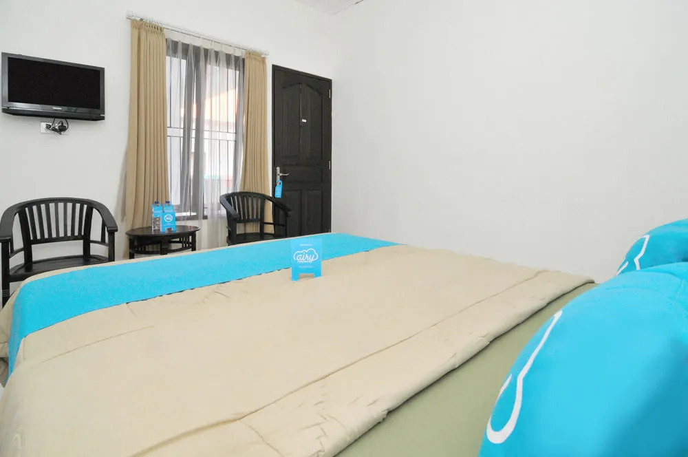 艾里巴厘岛水明漾巴厘德里 14 号酒店(Airy Seminyak Bali Deli 14)