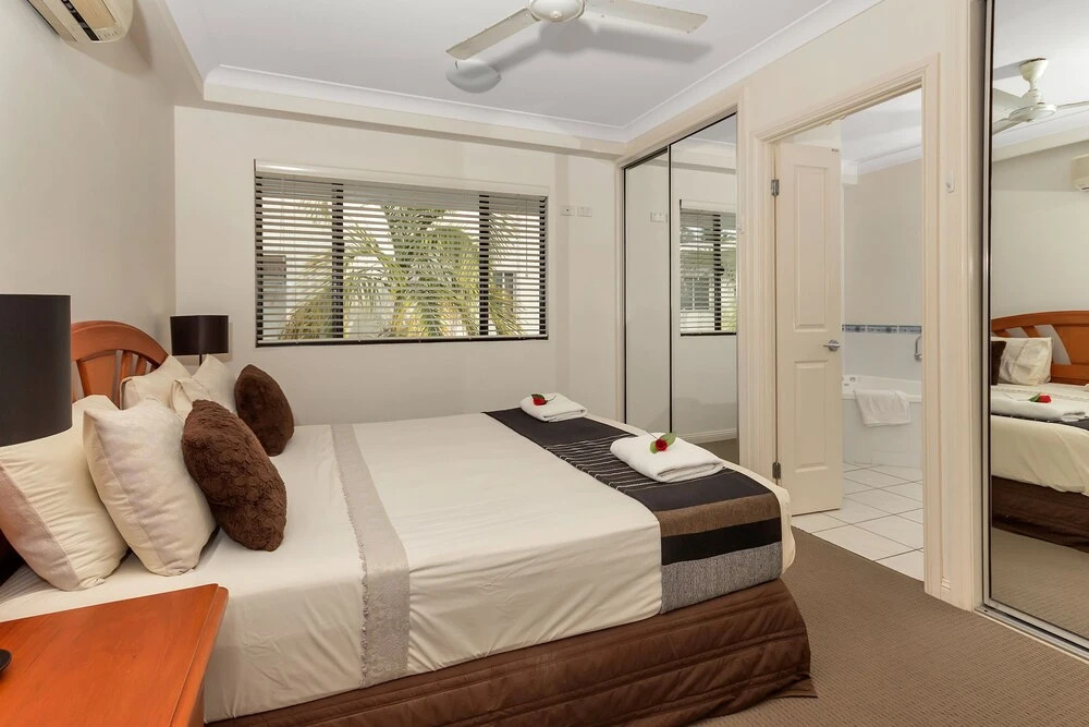 Oceansprey Beachfront Apartments