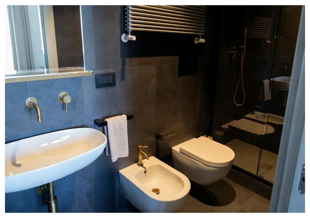 5-Rooms Apartment