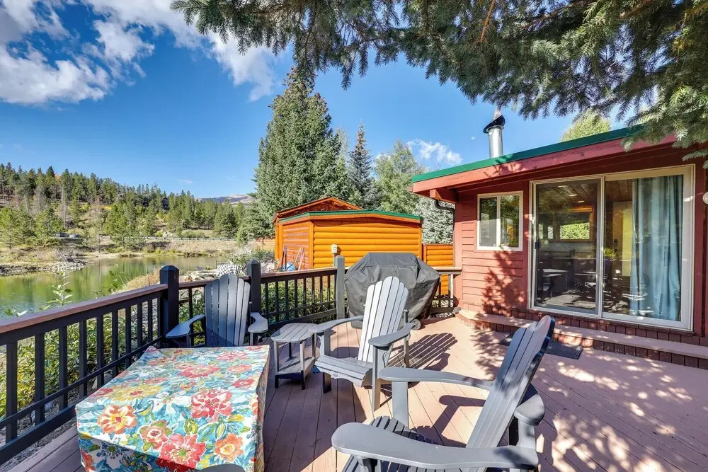 4 Mi to Ski Resort: Pet-friendly Breck Cabin