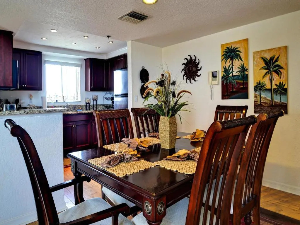 West Coast Vista 3E Bay View Condo 442