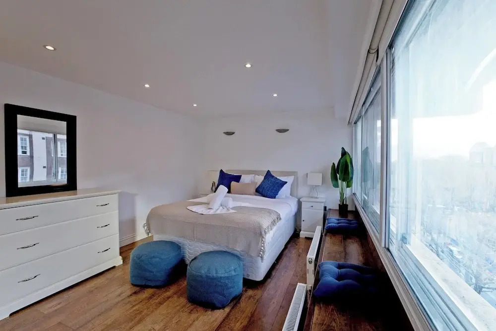Imperial Queensway Apartment