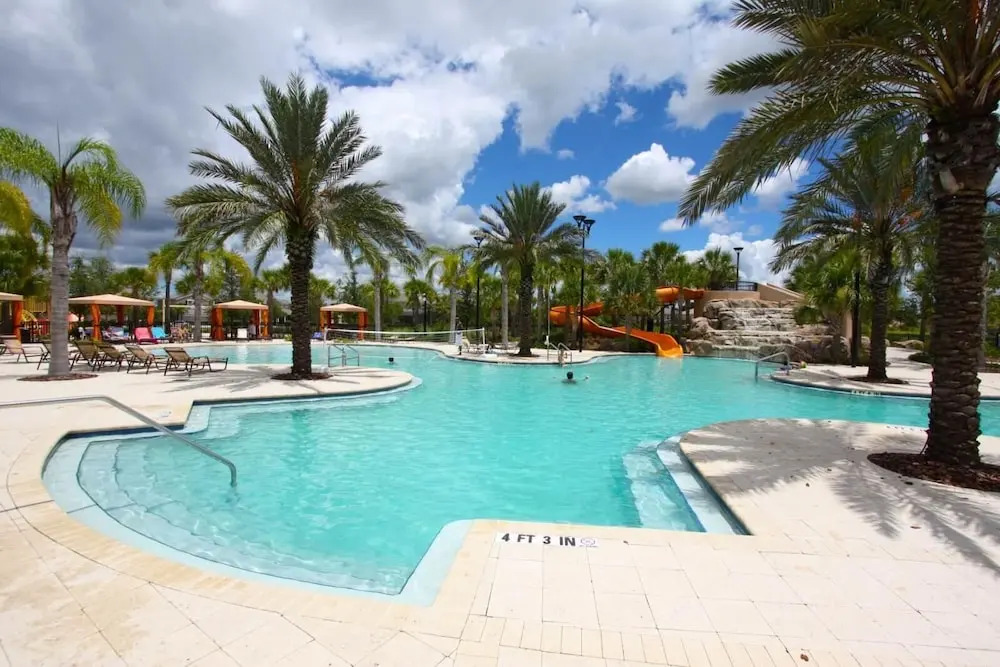 5 Bedroom Private Pool Home 15 Min to Disney World, Davenport