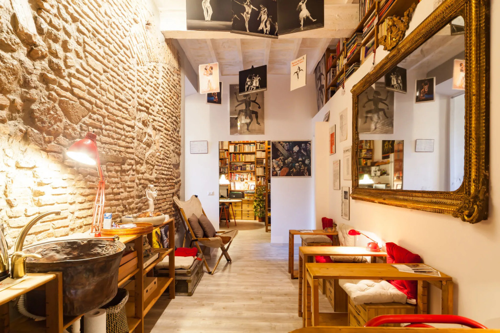 Trevi Art Suite