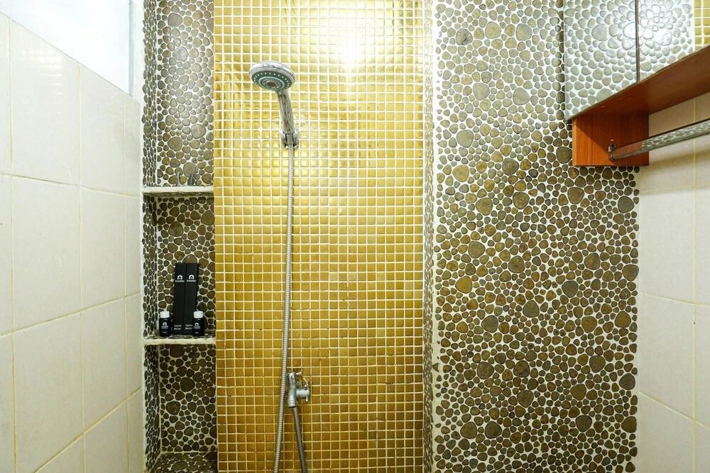 Comfort Stay Studio Room @ Green Palace Kalibata Apartment