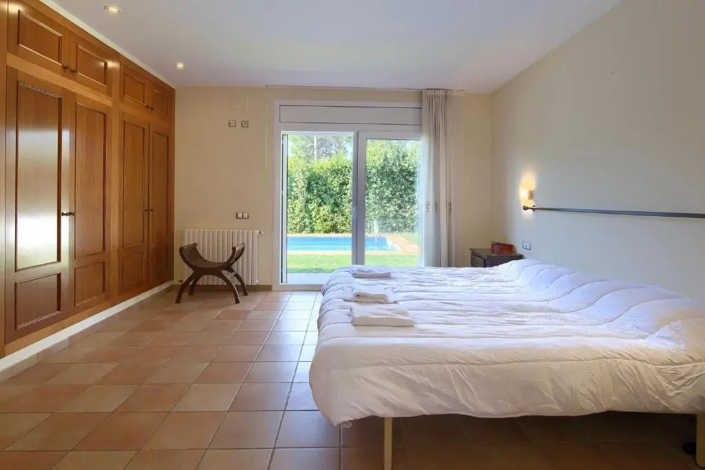 5 Bedroom House in Begur with Private Pool And Garden (Ref.H53)