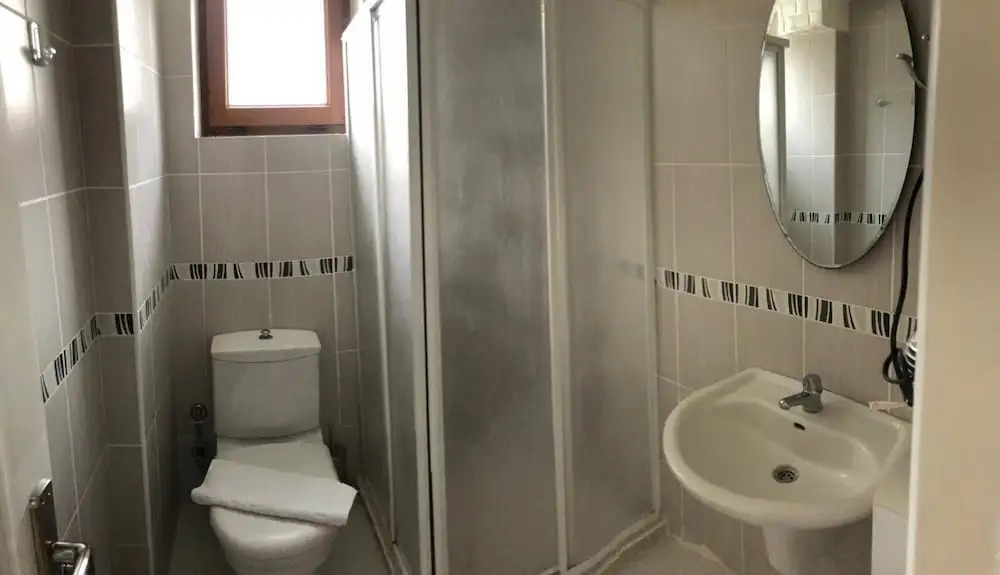 Queen Nano Hotel
