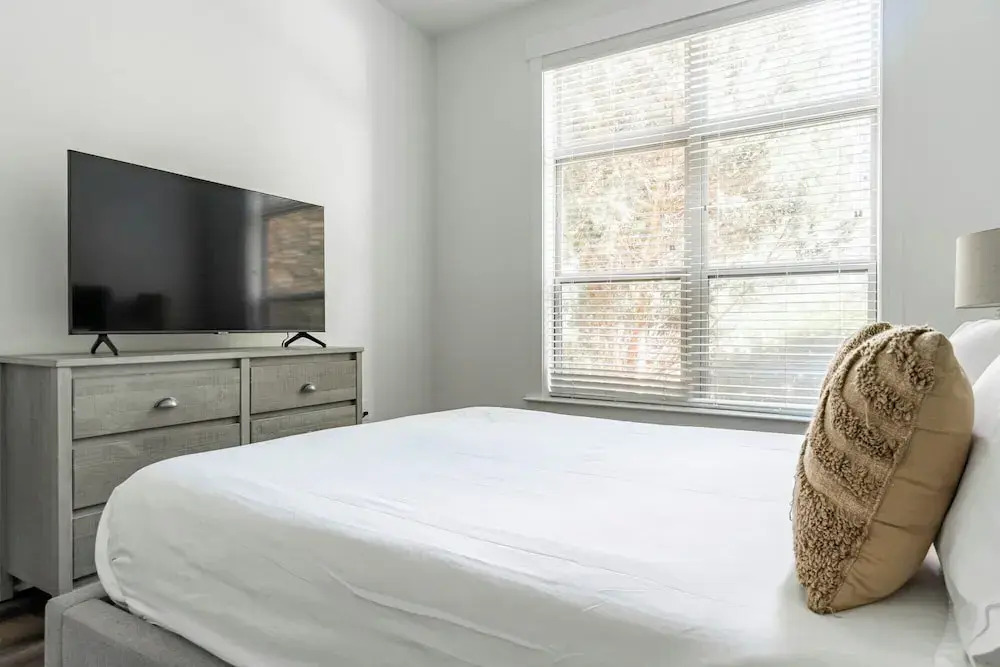 Landing Chic 2BD Rooftop Lounge Gym