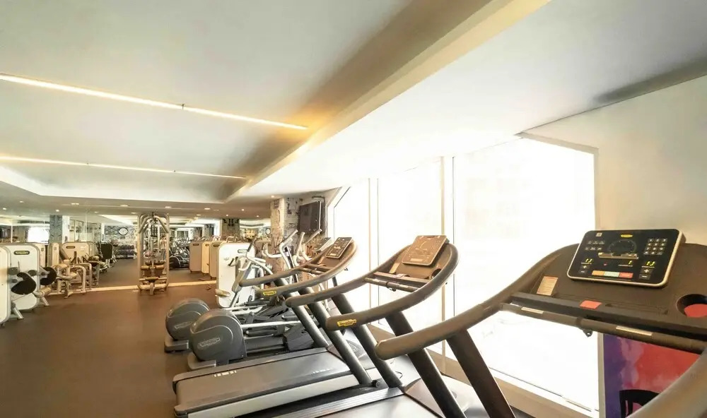LUX | Marina Promenade 2 BR Prime location Apt