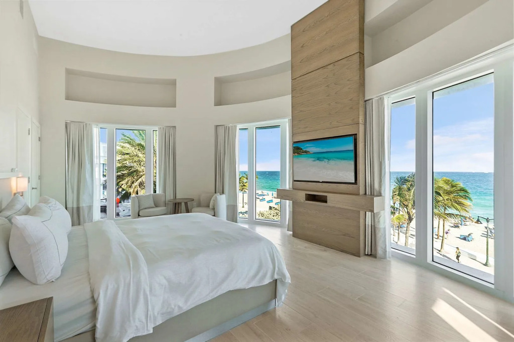 Beach House Fort Lauderdale, A Hilton Resort