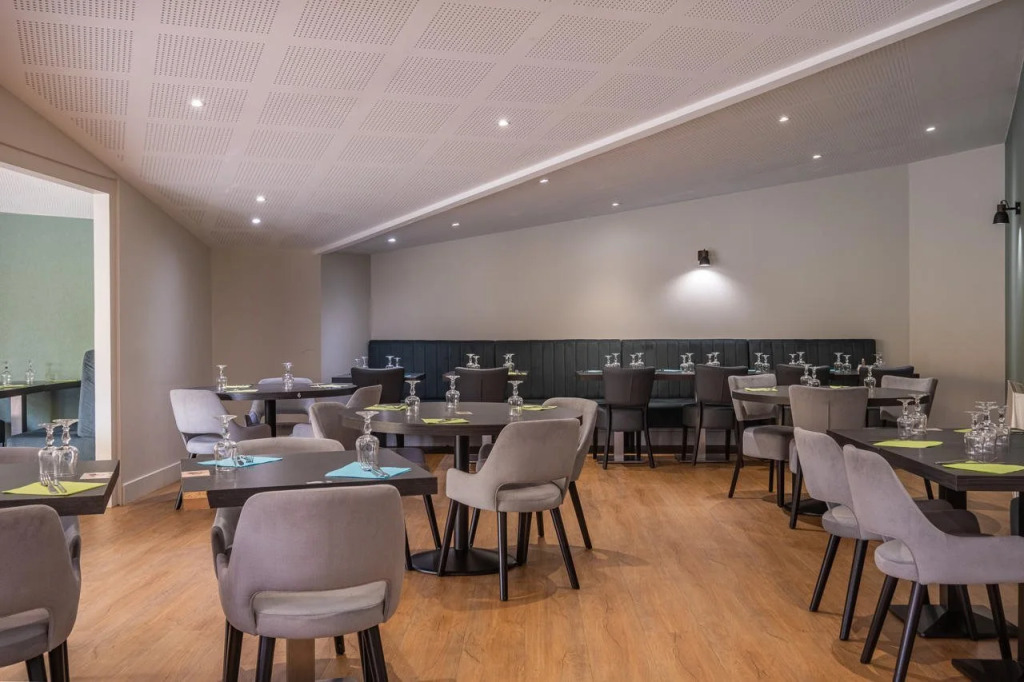 Charme Hôtel, Montbéliard Sud