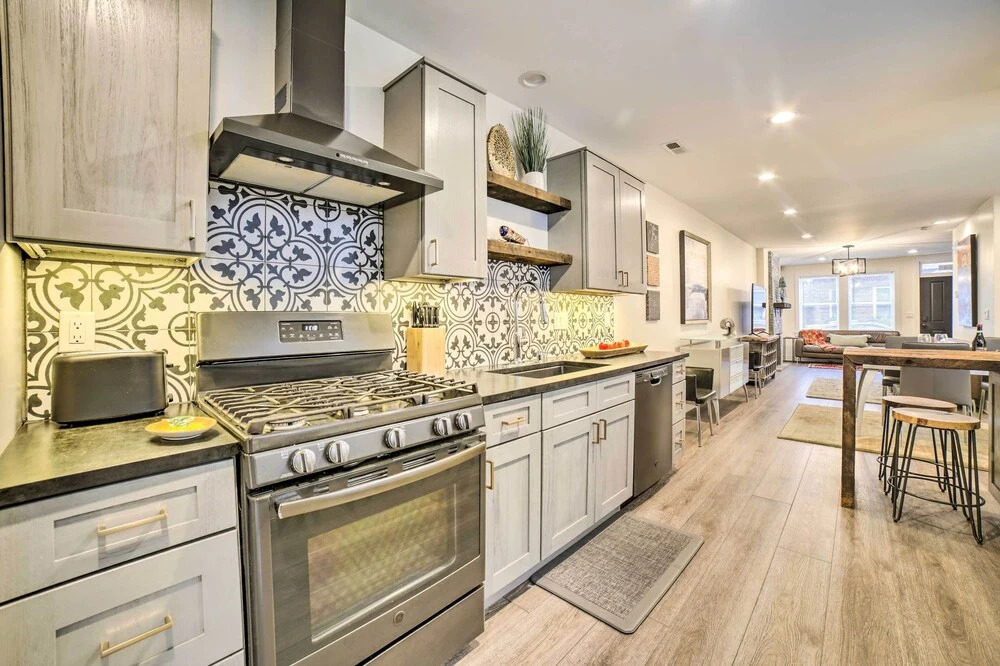 Pittsburgh Home: Walkable Location