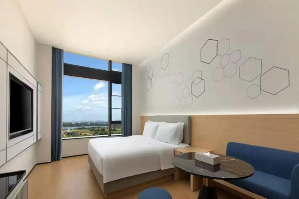 Microtel by Wyndham Haikou Meilan International Airport