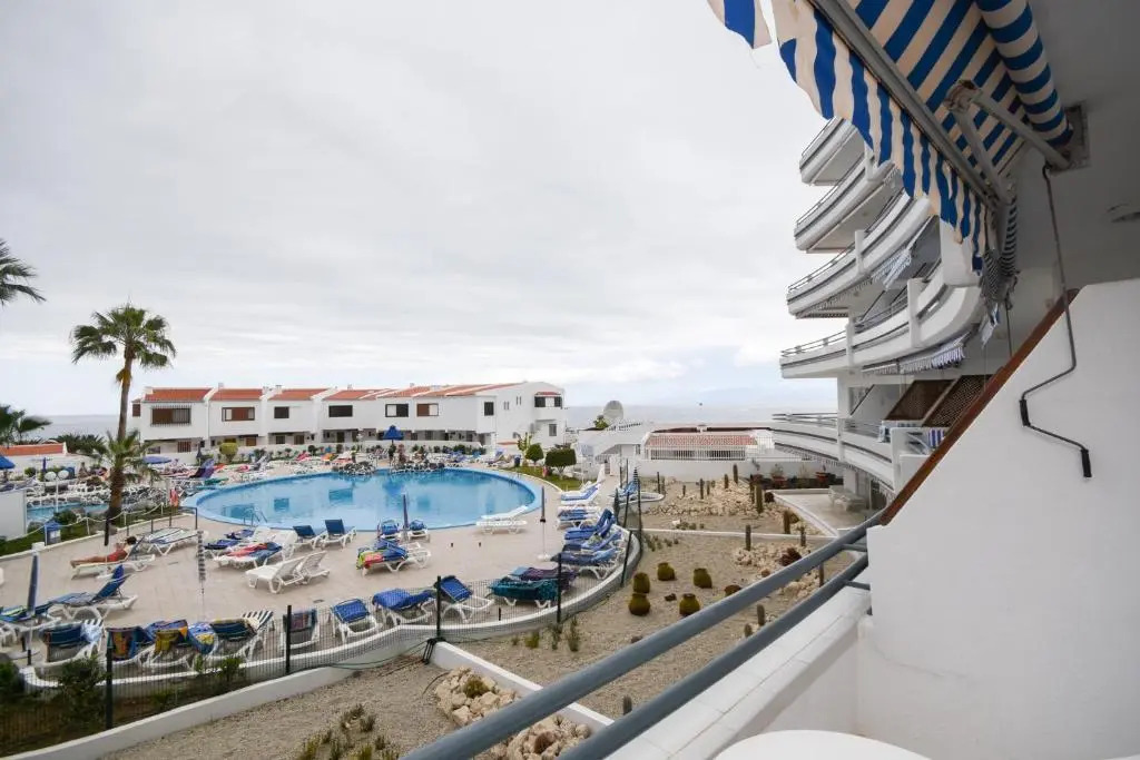 Club Atlantis 28 - One Bed