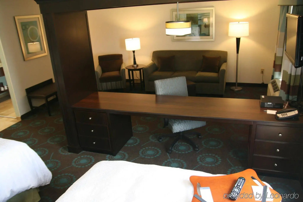 Hampton Inn & Suites Wilder