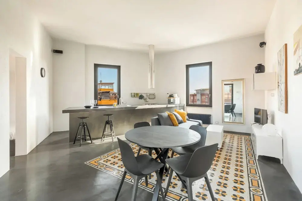 Fantastic Penthouse Over The Roman Sky