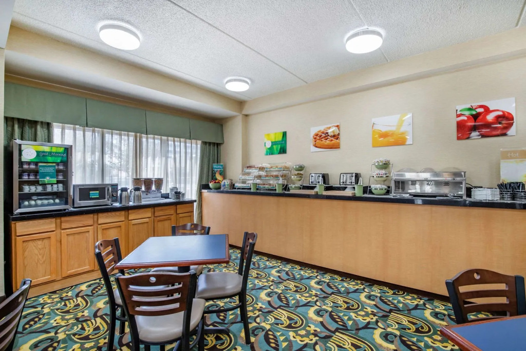 Spark By Hilton San Antonio Northwest Near Six Flags
