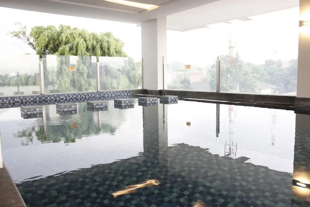 Modern & Comfy Studio Apartment at Tamansari Tera Residence