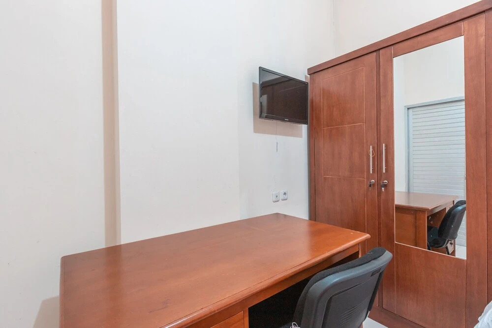 Cempaka Harapan Indah by OYO Rooms