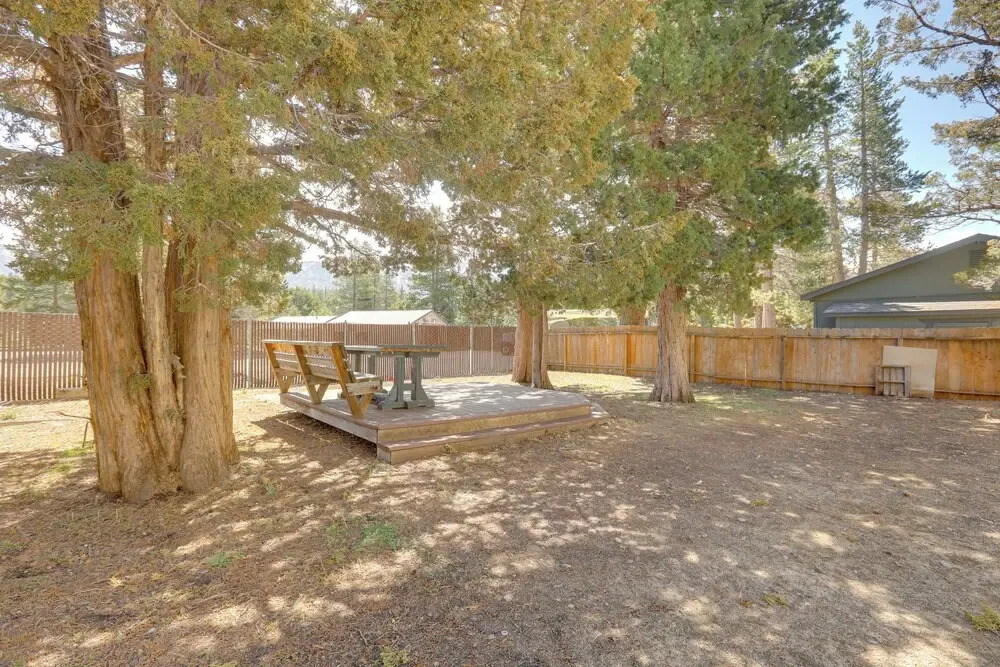 9 Mi to Heavenly Mountain: South Lake Tahoe Home