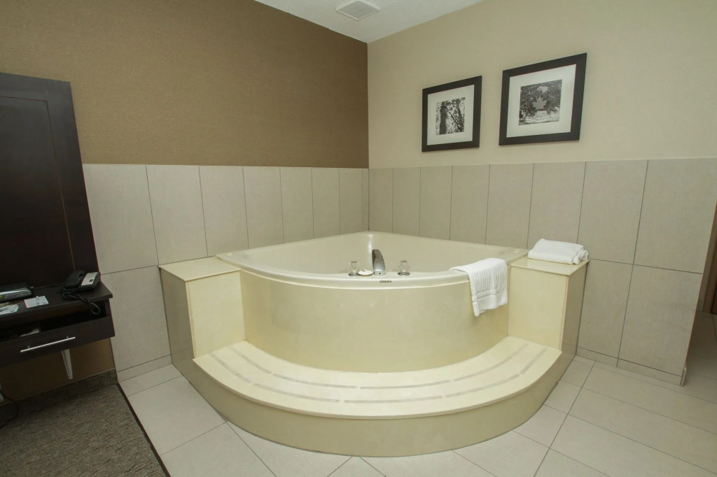 Comfort Inn