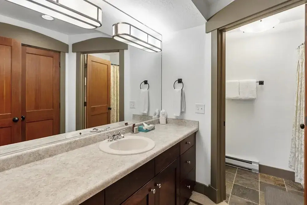 7301- Three Bedroom Deluxe Crossings Townhomes 3 Townhouse