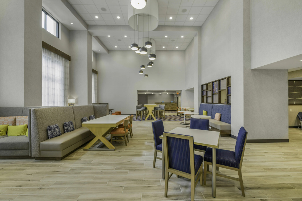 Hampton Inn & Suites By Hilton Decatur