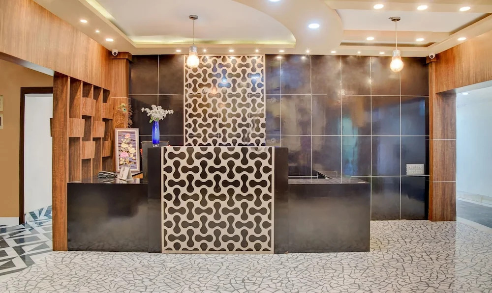 Treebo Trip GD Hotel