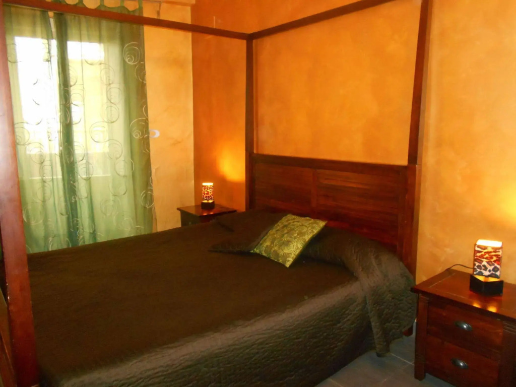 B&B Orlando Suites