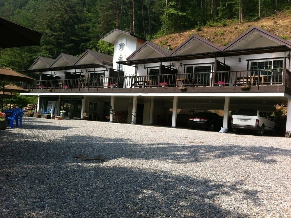Planttrees House