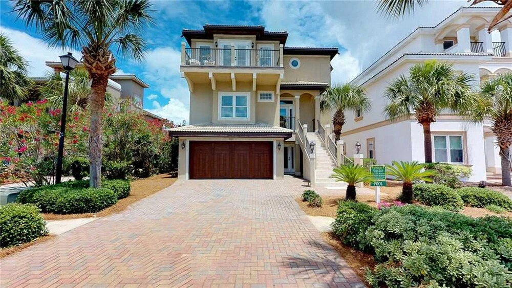 Casa Di Amore by Compass Resorts