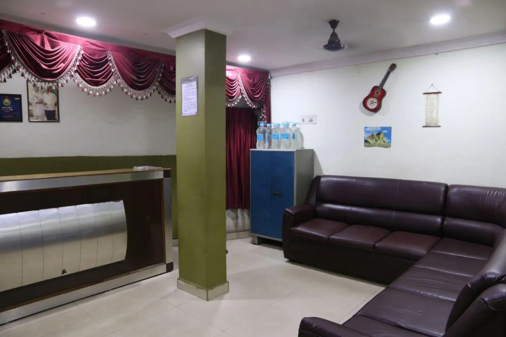Vani Lodge