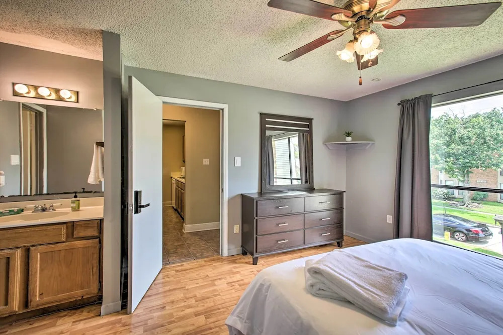 Baton Rouge Condo < 3 Mi to Tiger Stadium!