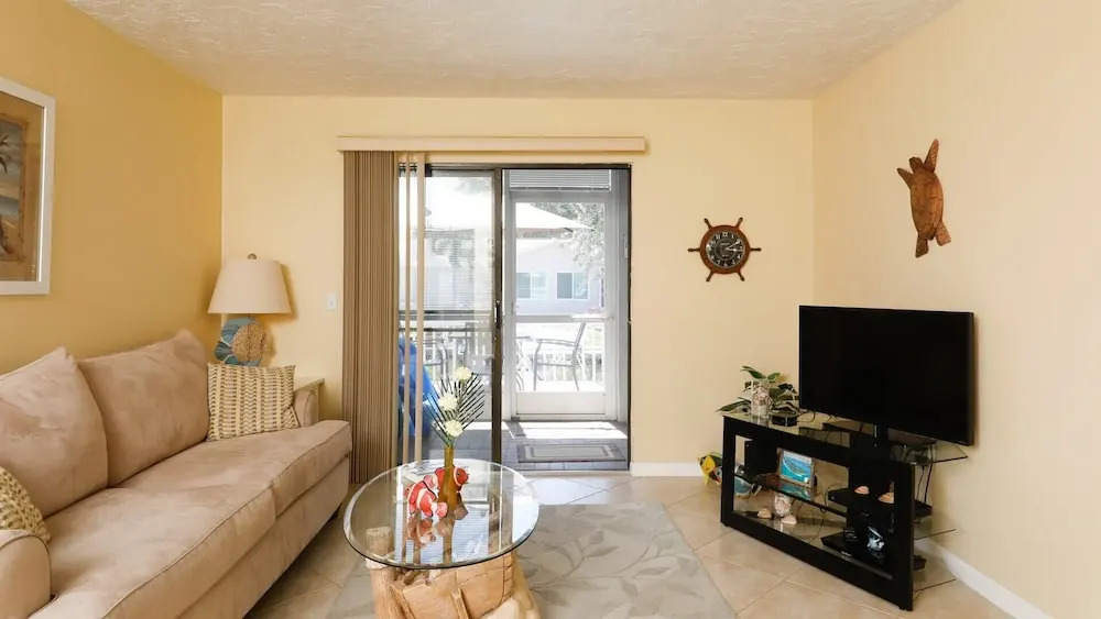 Lemon Bay Waterfront Condo w Patio