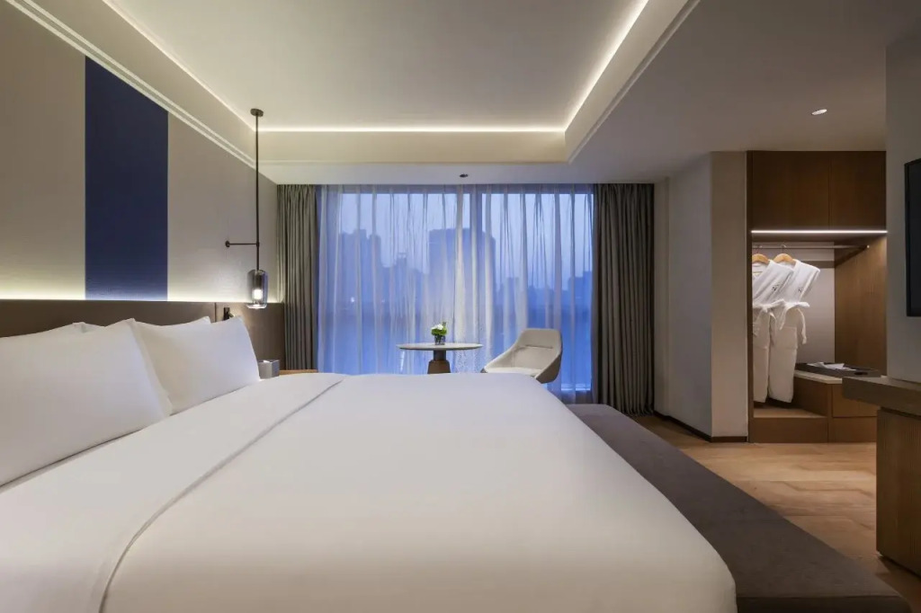Novotel Shanghai JingAn