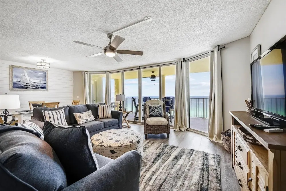 Long Beach Tower 3, #1303 - Completely Renovated 2 Bedroom . 2 Condo by RedAwning