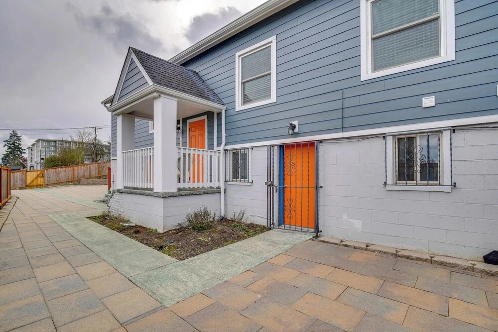 Work & Explore Downtown Tacoma! Convenient Condo