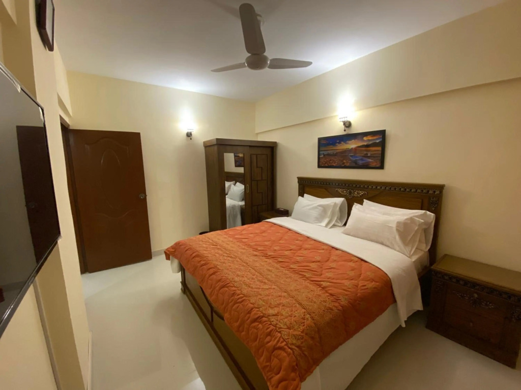 3 Bed Apartment