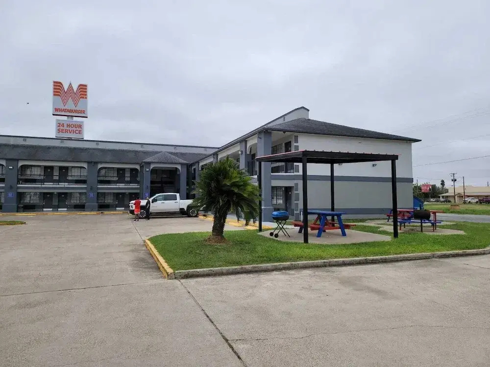 Best Western Executive Inn Raymondville