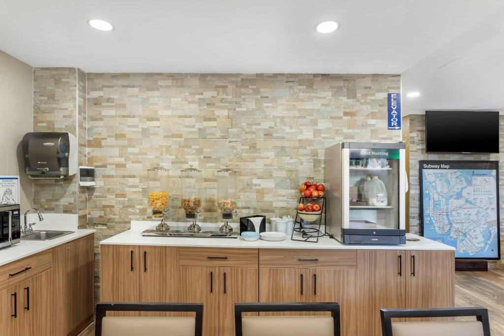 Quality Inn JFK Airport Rockaway Blvd