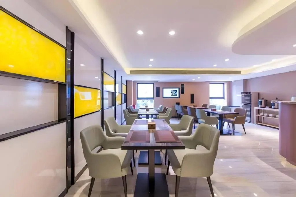Lavande Hotel Wenchong Branch