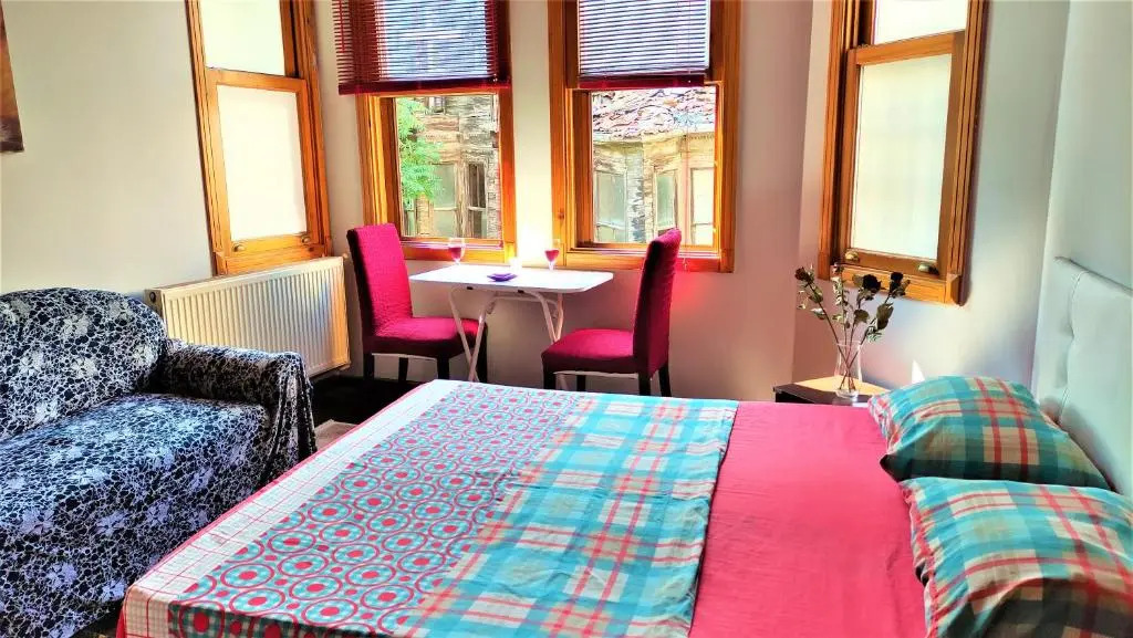 Sweet Home Kadikoy
